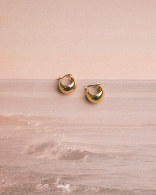 Ada Mini Hoop Earrings | Gold