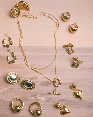 Rain Conch Earrings | Gold