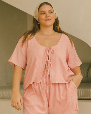 Gia Crop Pink Crepe – Breastfeeding-Friendly Maternity Wear