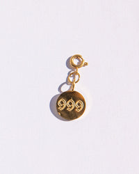 999