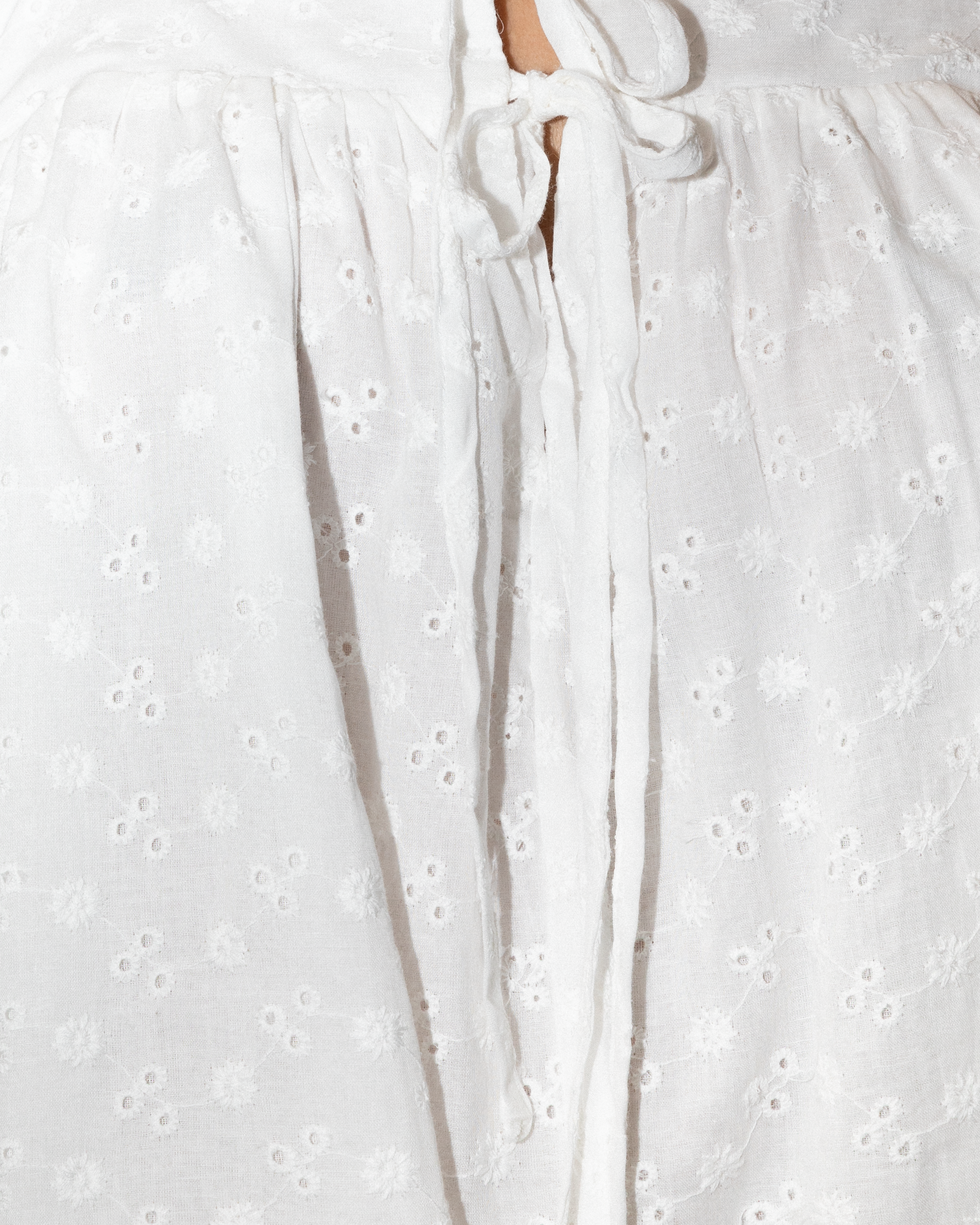 Zimi Top in White Embroidery  Fabric - The Lullaby Club